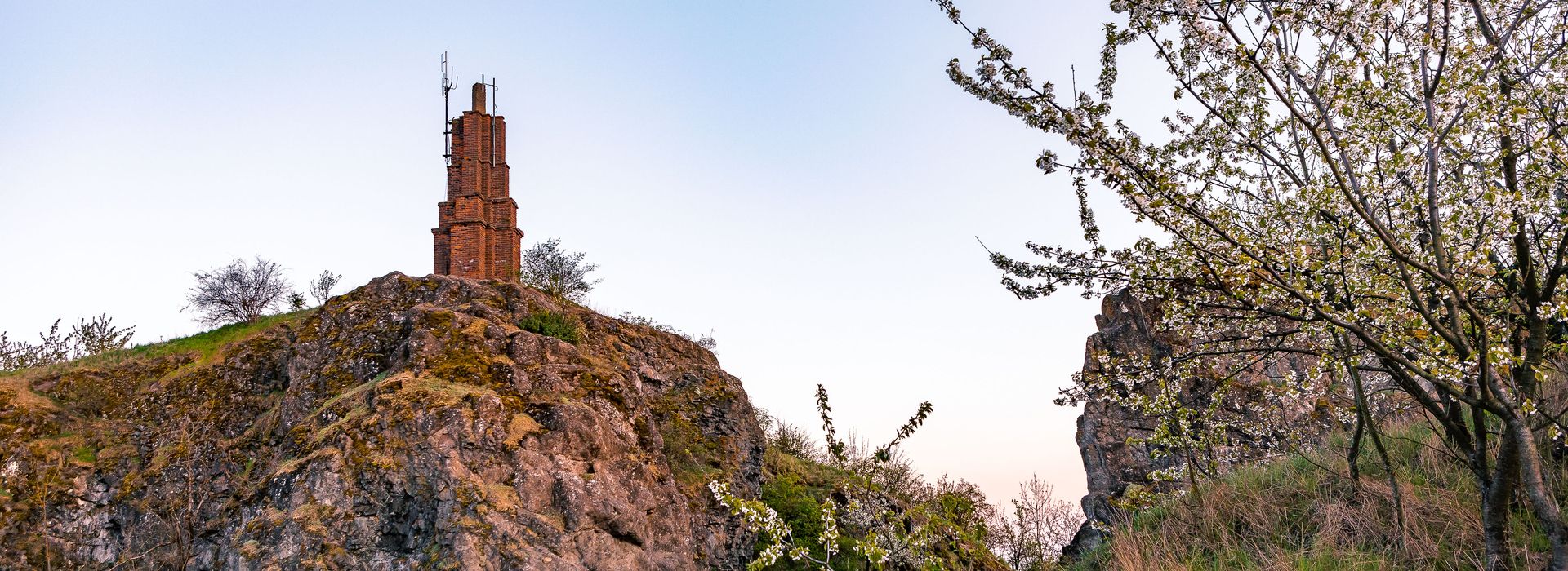 Veliš Hill