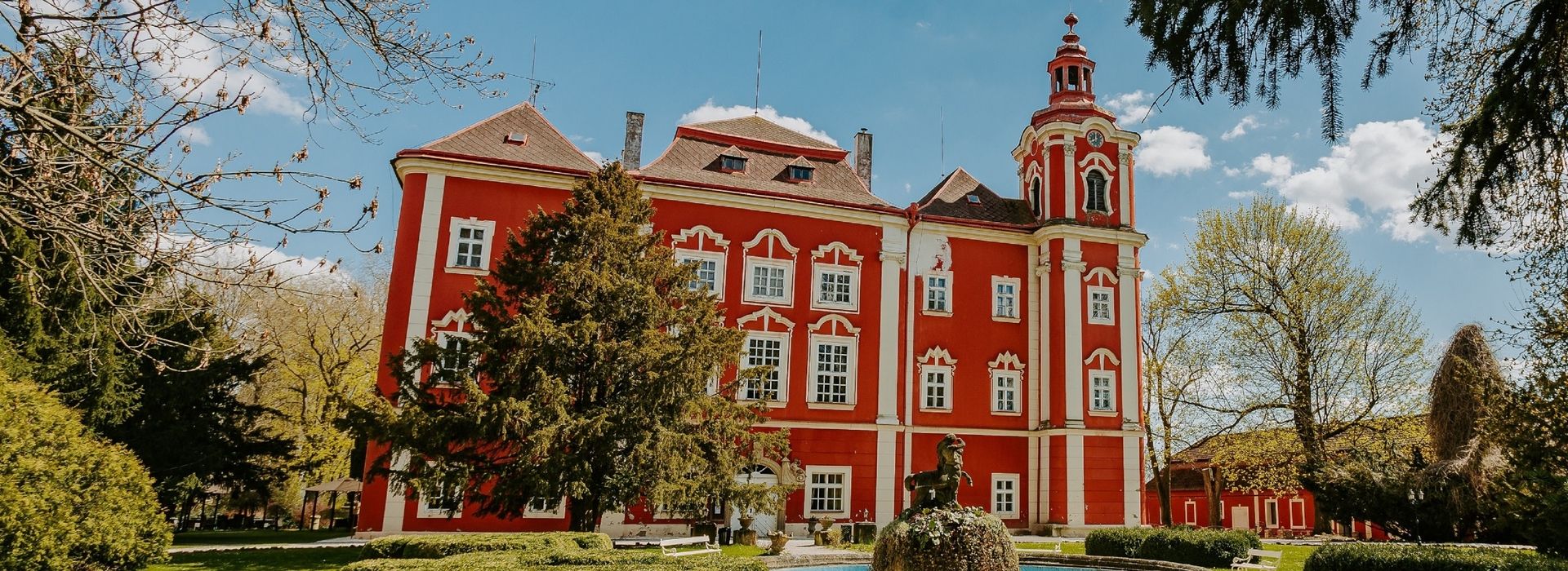 Zámek Dětenice