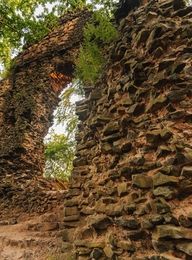 Castle Ruin Bradlec